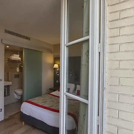 Margaux Opéra Montmartre Hotel