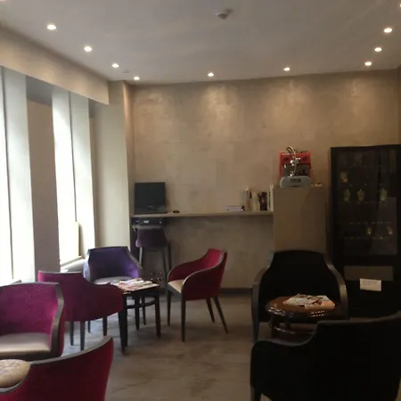 Hotel Margaux Opéra Montmartre Parigi