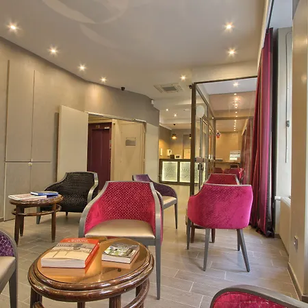 Margaux Opéra Montmartre Hotel
