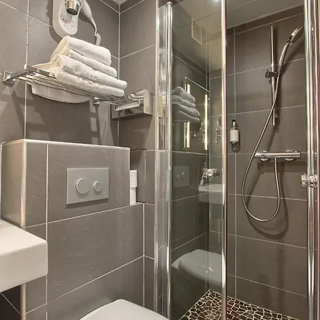 Hotel Margaux Opéra Montmartre Parigi