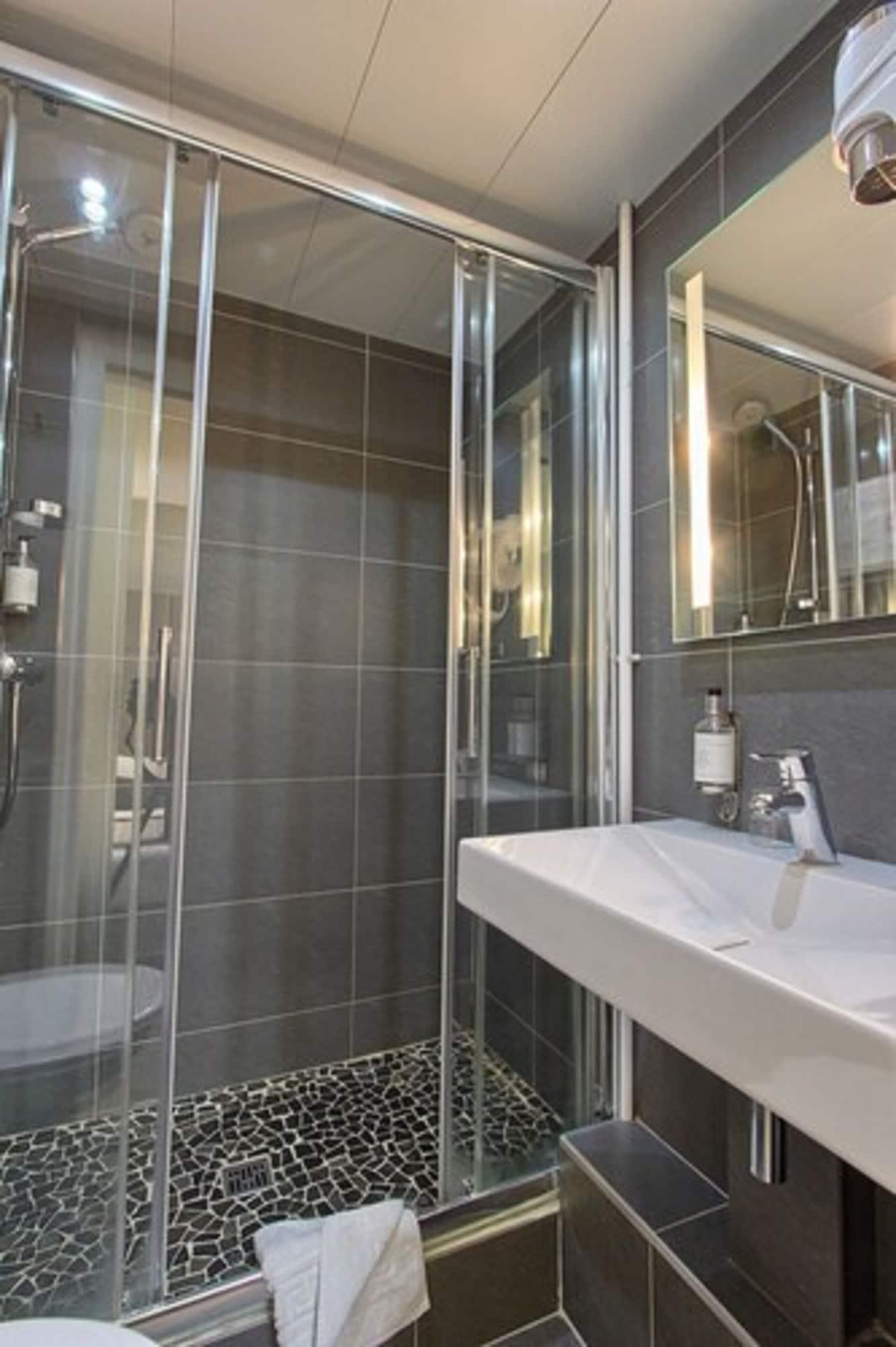Hotel Margaux Opéra Montmartre Parigi