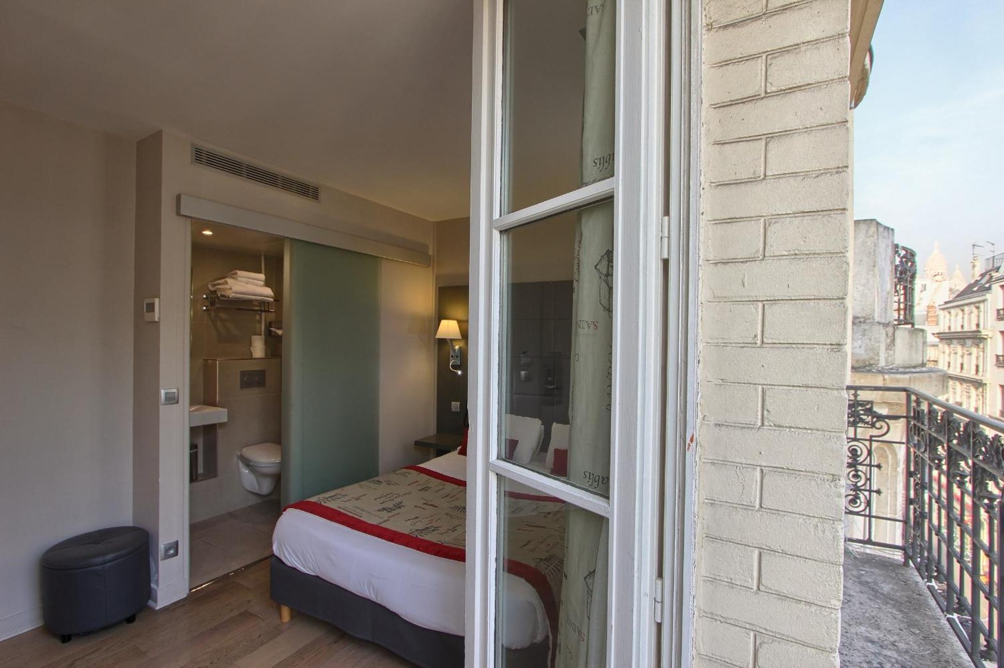 Margaux Opéra Montmartre Hotel