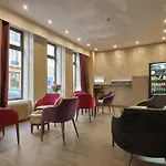 Villa Margaux Opera Montmartre