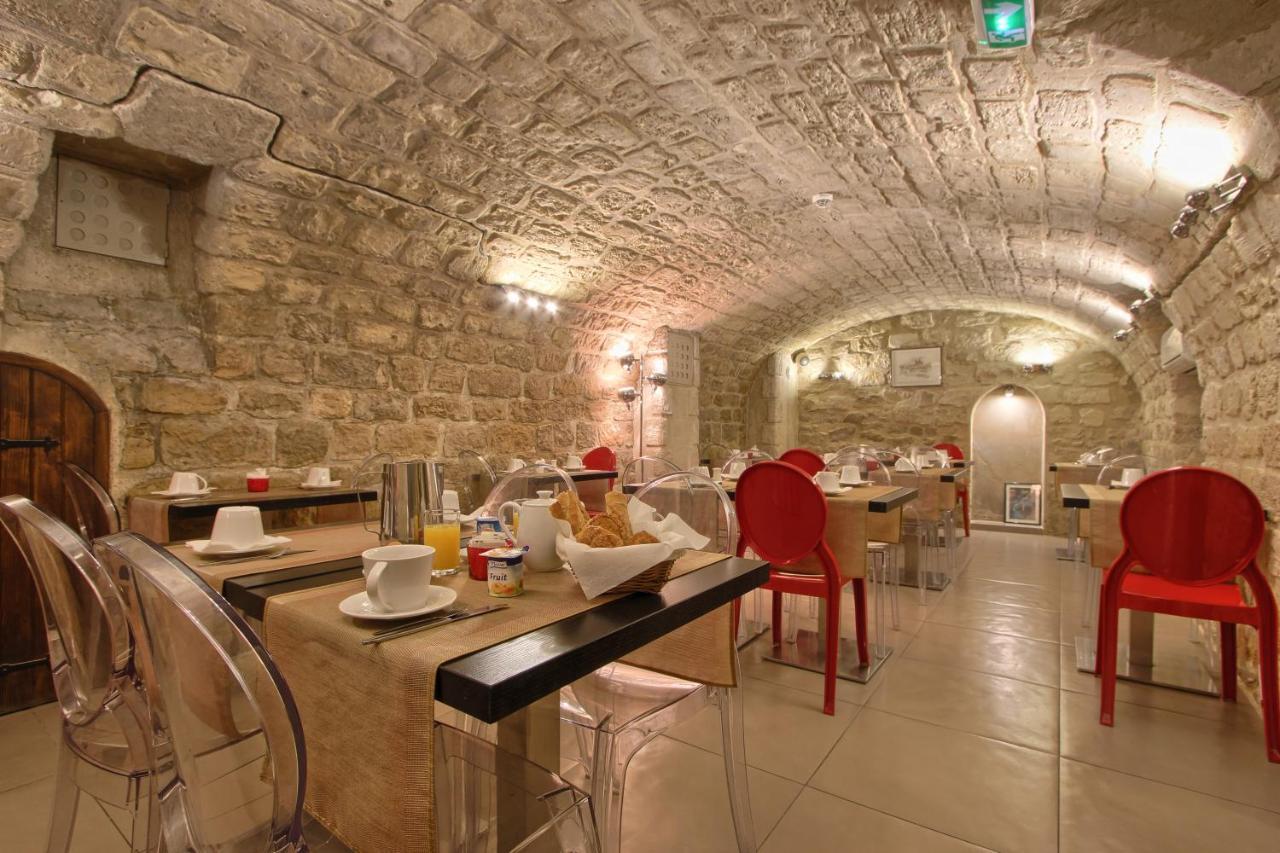 Margaux Opera Montmartre