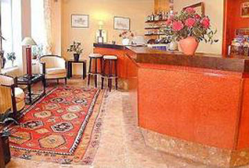 Margaux Opera Montmartre Hotel 3*